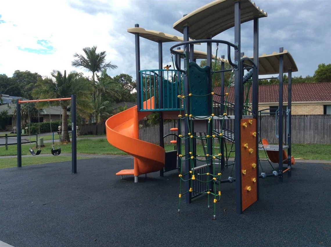 Playground at Lakefield Park